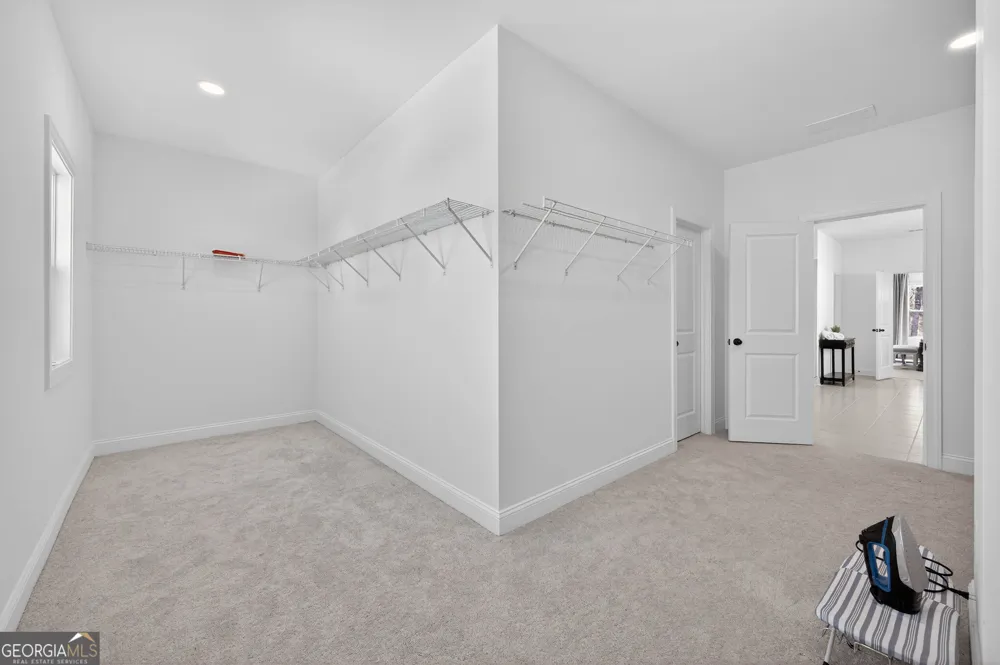 512 Cedar Crest CIR Woodstock, GA 30188