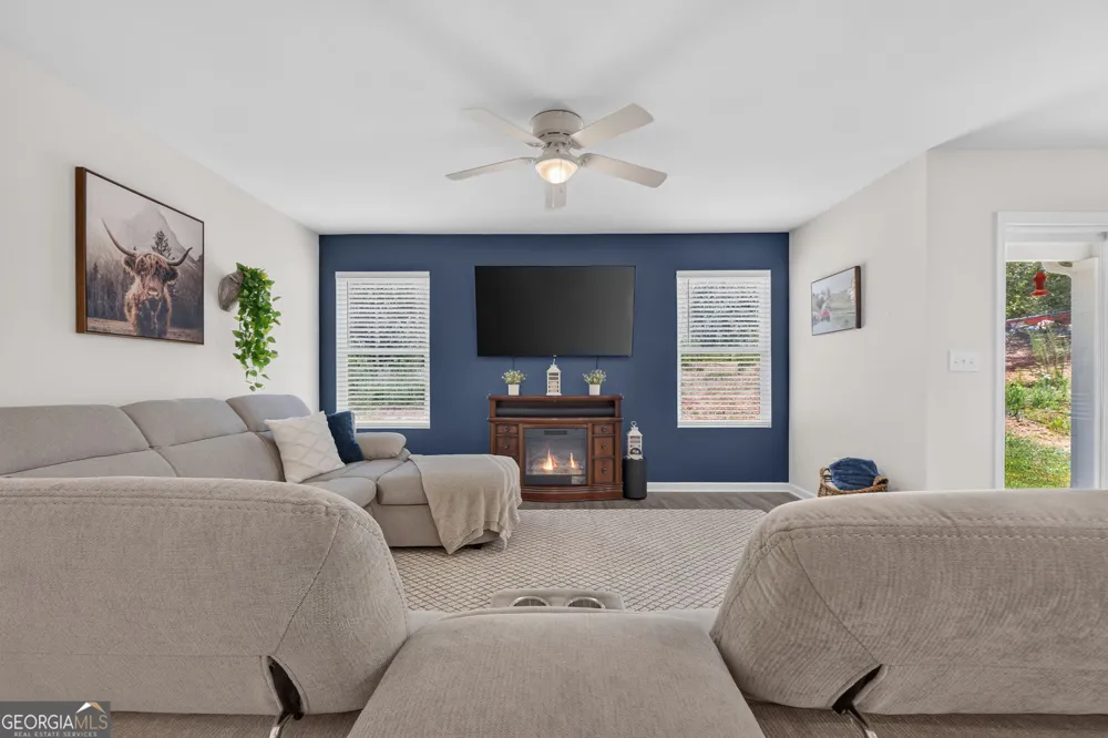 121 Red Oak DR Barnesville, GA 30204