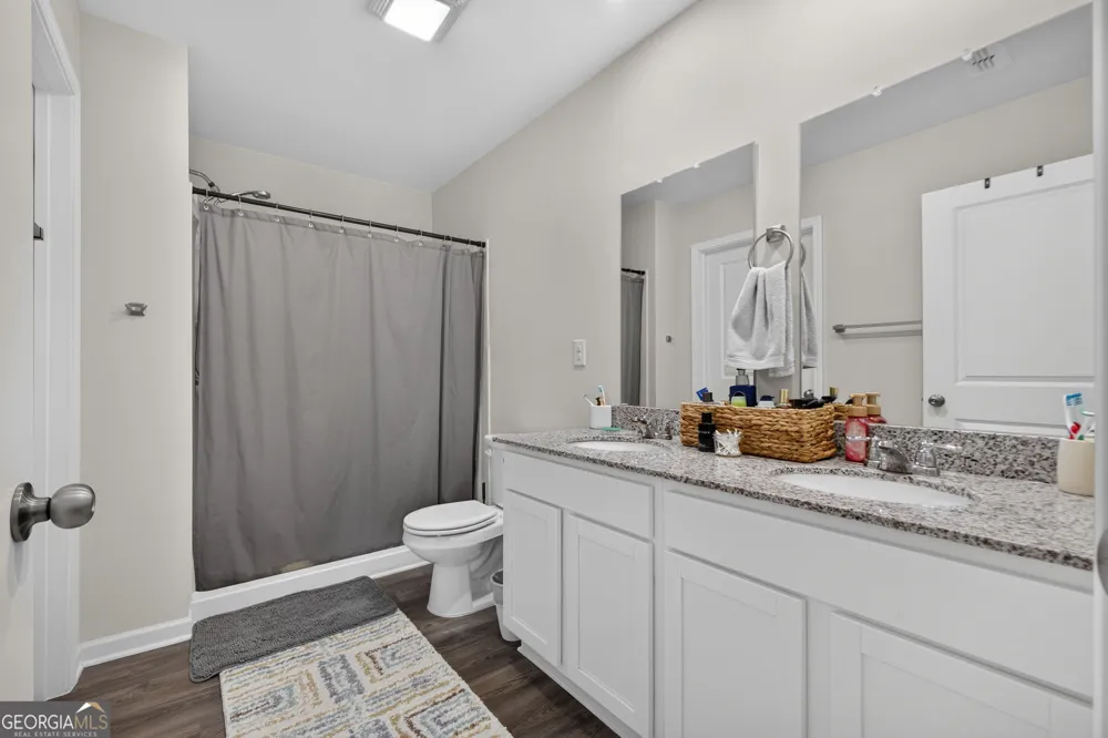 121 Red Oak DR Barnesville, GA 30204