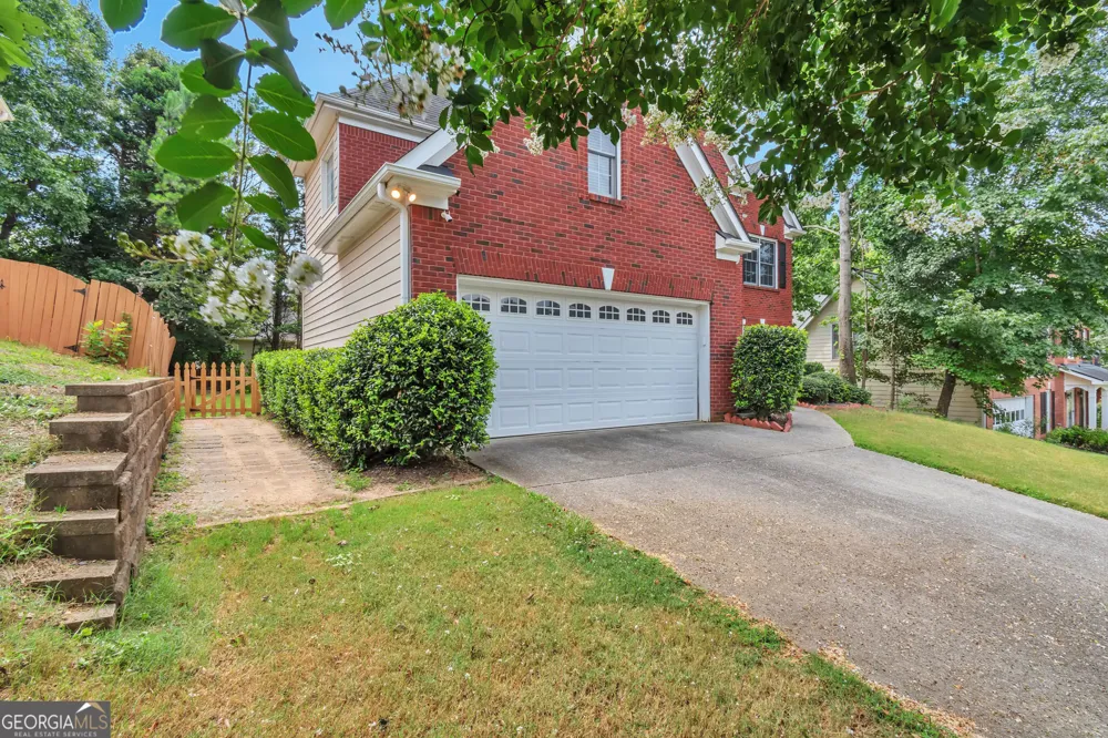 1444 Oglethorpe DR Suwanee, GA 30024