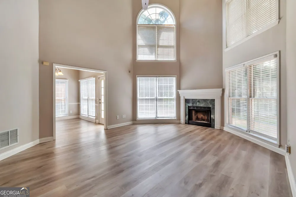1444 Oglethorpe DR Suwanee, GA 30024