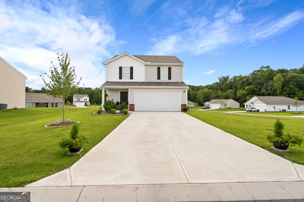11 Barron CT Chatsworth, GA 30705