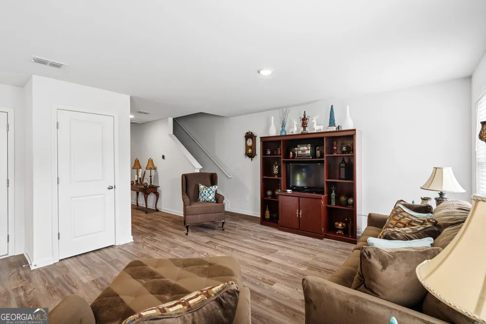 11 Barron CT Chatsworth, GA 30705
