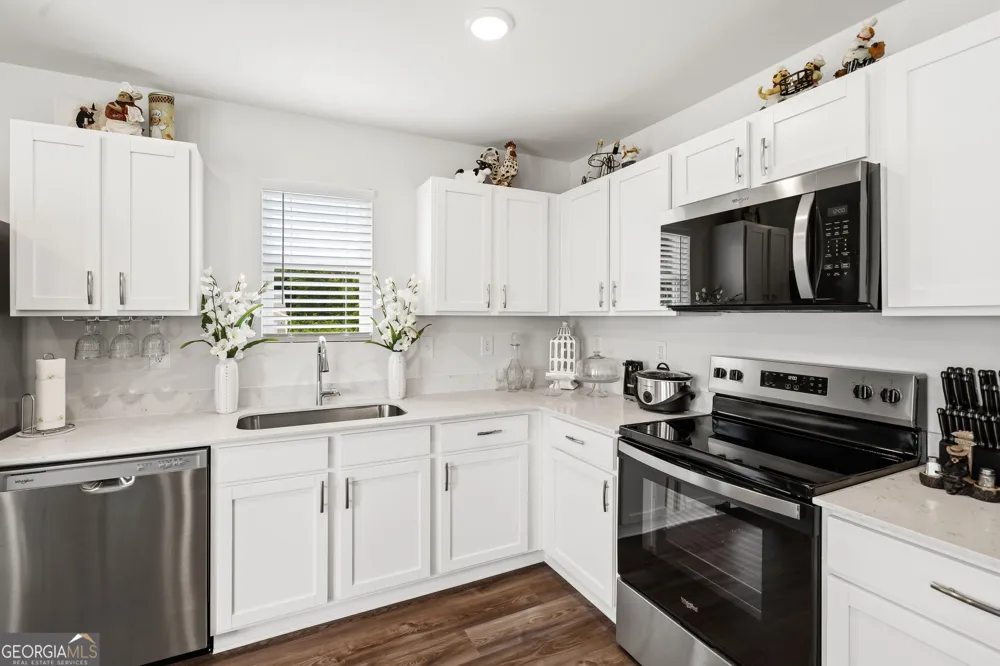 11 Barron CT Chatsworth, GA 30705