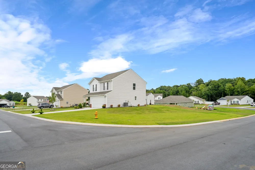 11 Barron CT Chatsworth, GA 30705