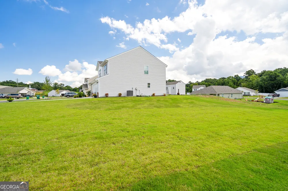11 Barron CT Chatsworth, GA 30705