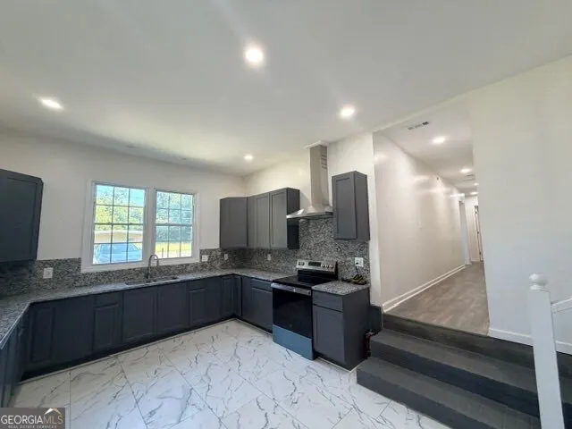 413 W Floyd Sandersville, GA 31082