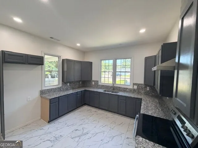 413 W Floyd Sandersville, GA 31082