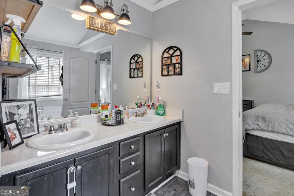 10 PINE SHADOW CIR Covington, GA 30016