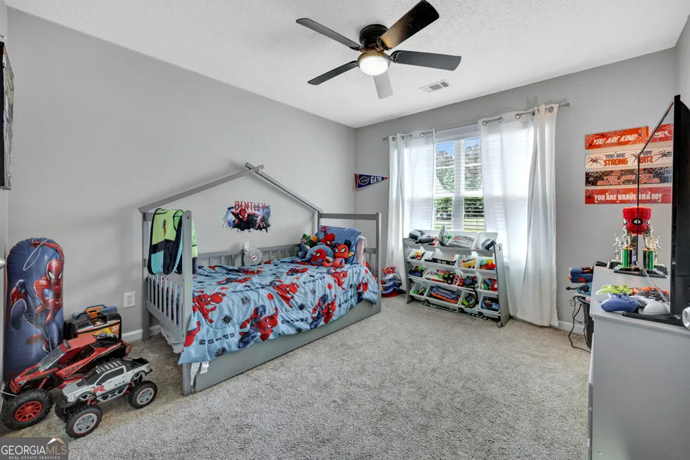 10 PINE SHADOW CIR Covington, GA 30016