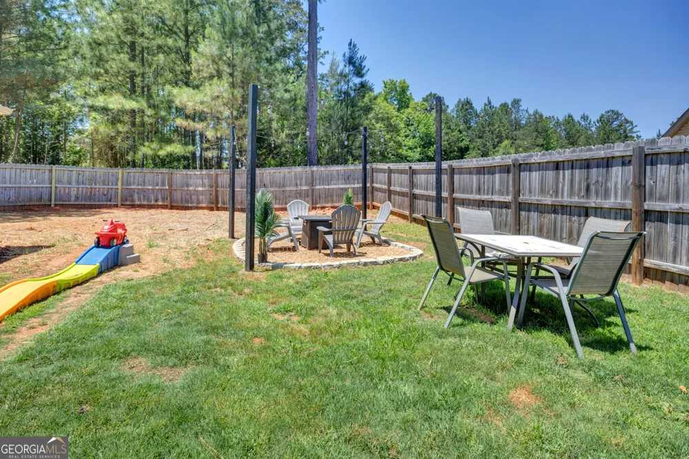 10 PINE SHADOW CIR Covington, GA 30016