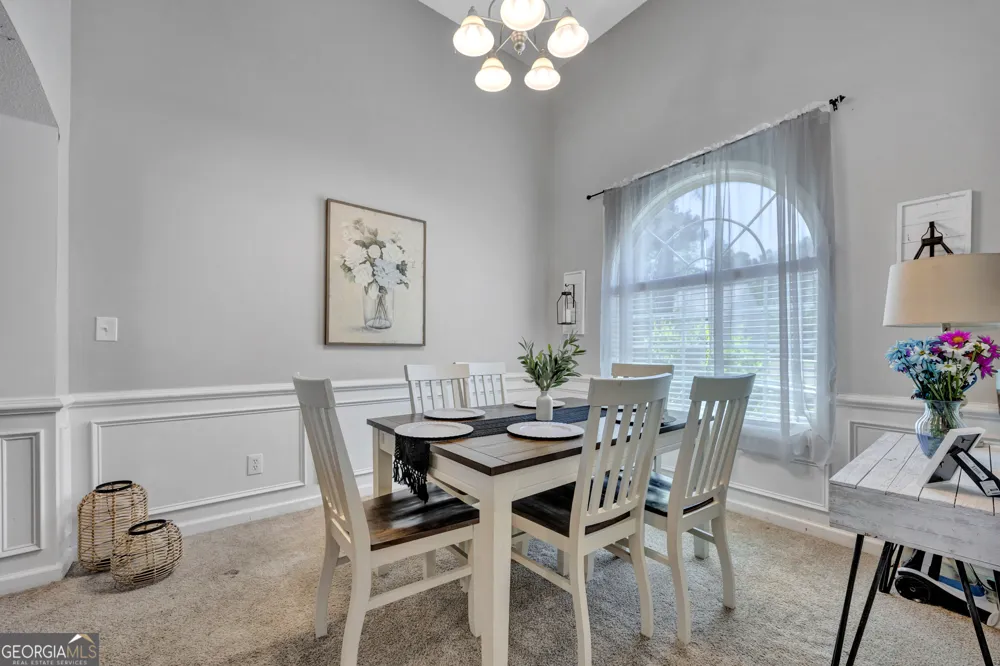 10 PINE SHADOW CIR Covington, GA 30016
