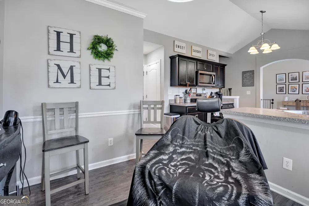 10 PINE SHADOW CIR Covington, GA 30016