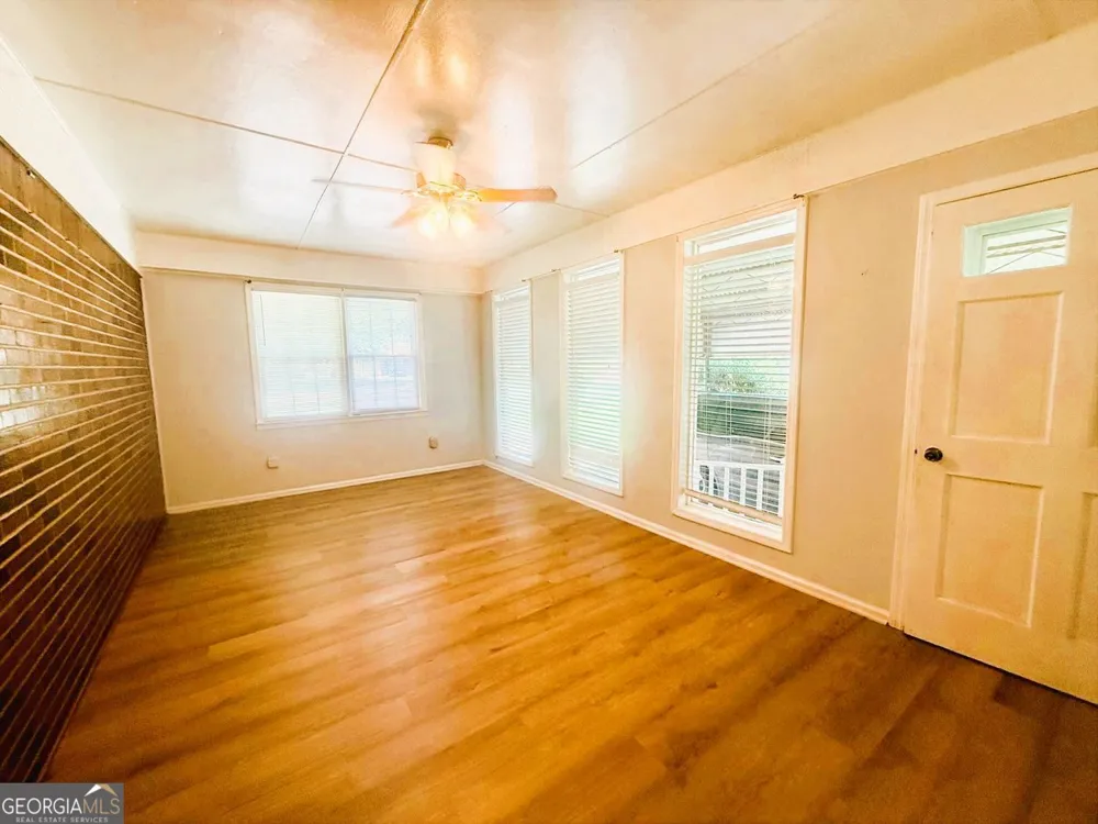 3879 Sharon DR Powder Springs, GA 30127