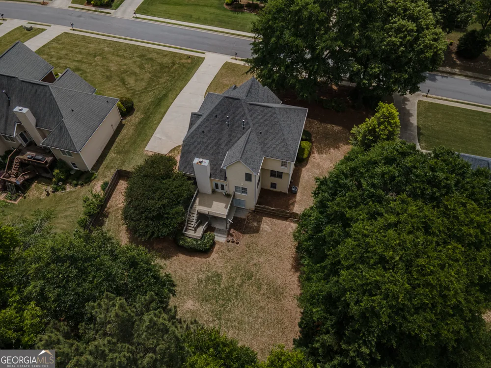 1116 Maple Creek RDG Loganville, GA 30052