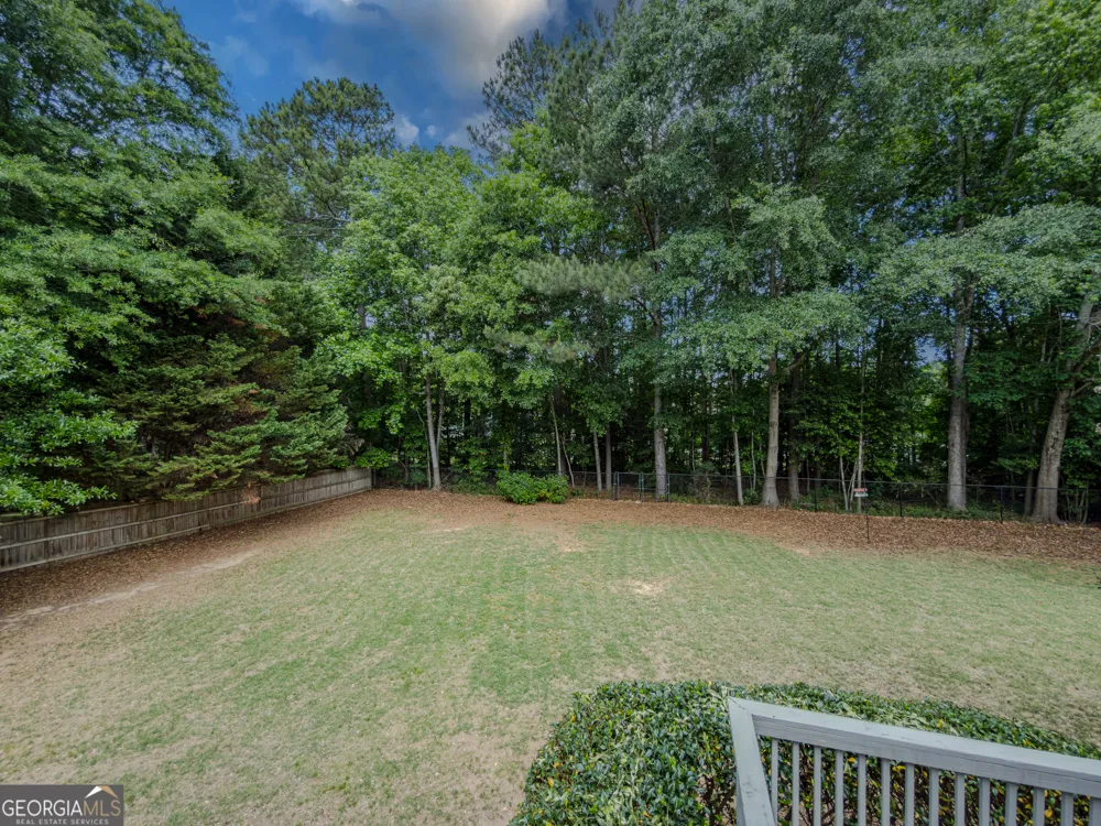 1116 Maple Creek RDG Loganville, GA 30052