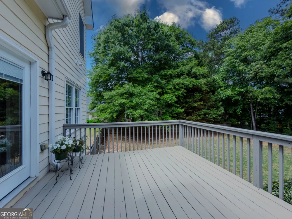 1116 Maple Creek RDG Loganville, GA 30052