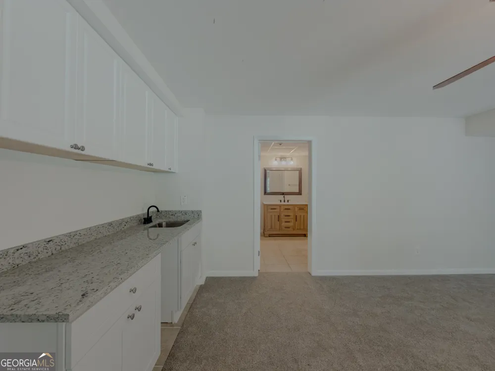 1116 Maple Creek RDG Loganville, GA 30052