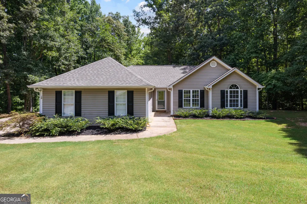15 Paces Landing PL Newnan, GA 30263