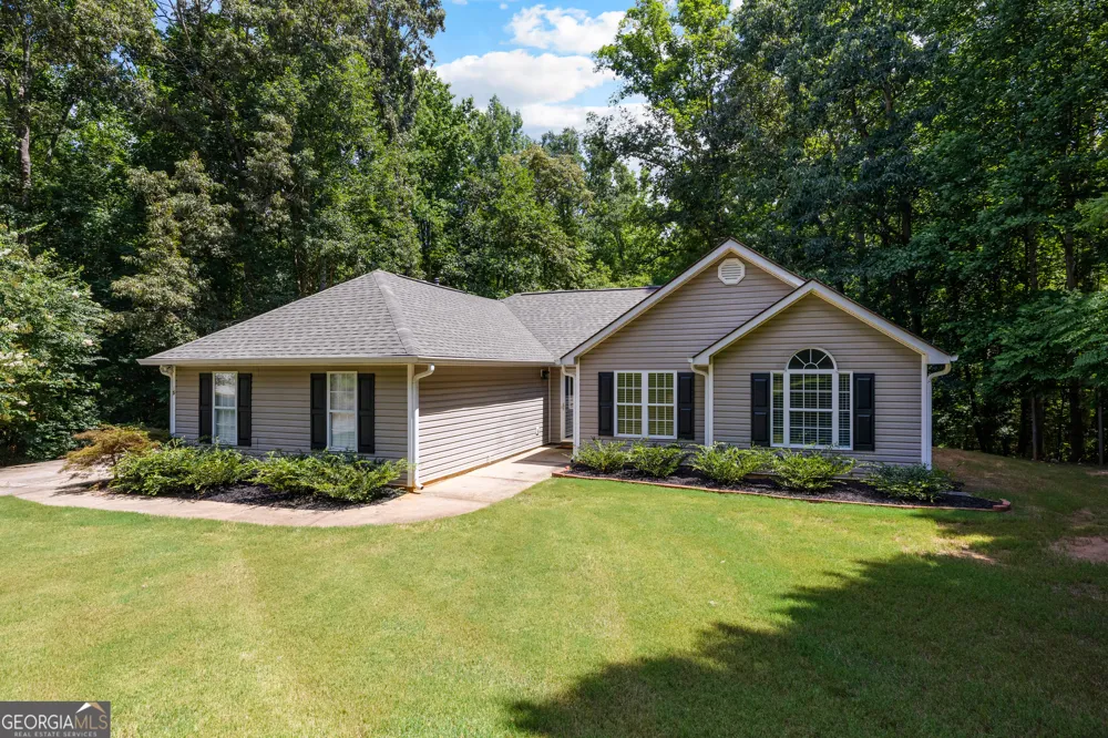 15 Paces Landing PL Newnan, GA 30263