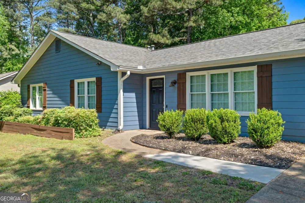 2292 Twiggs CV NW Kennesaw, GA 30152