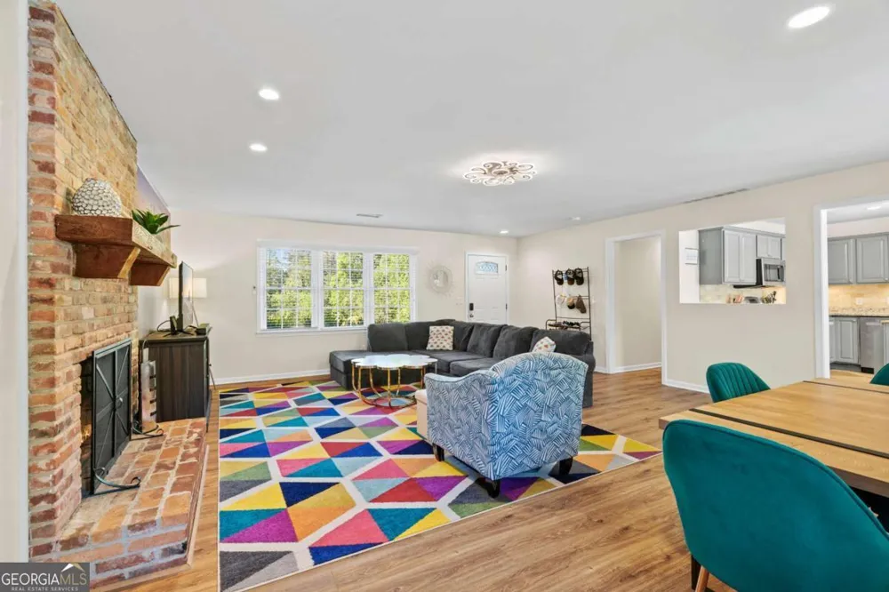 2292 Twiggs CV NW Kennesaw, GA 30152