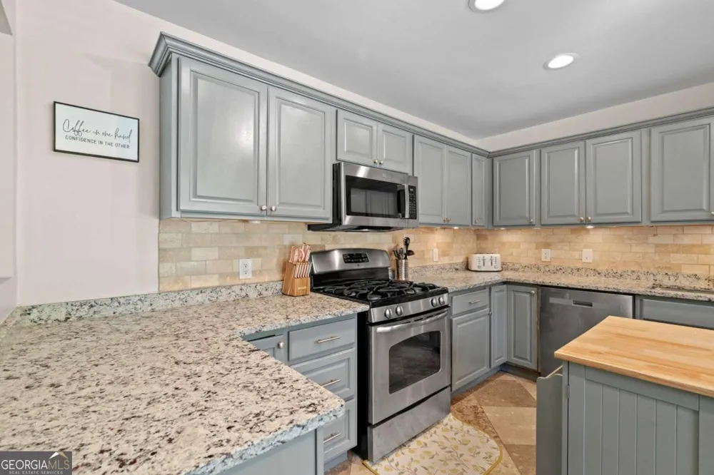 2292 Twiggs CV NW Kennesaw, GA 30152