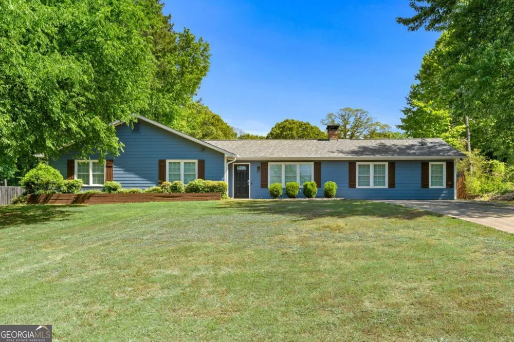 2292 Twiggs CV NW Kennesaw, GA 30152