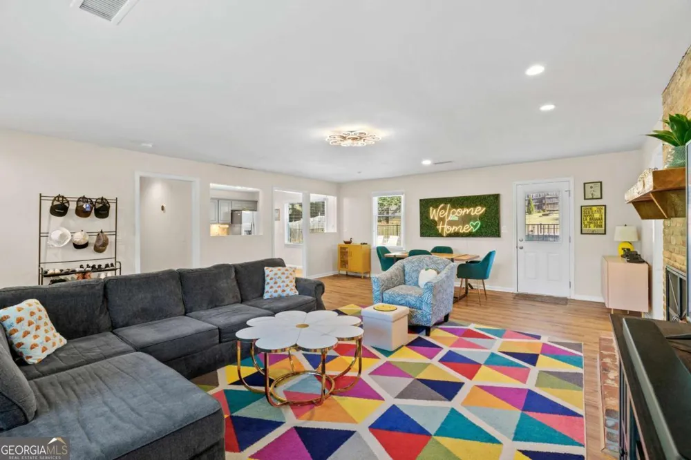 2292 Twiggs CV NW Kennesaw, GA 30152