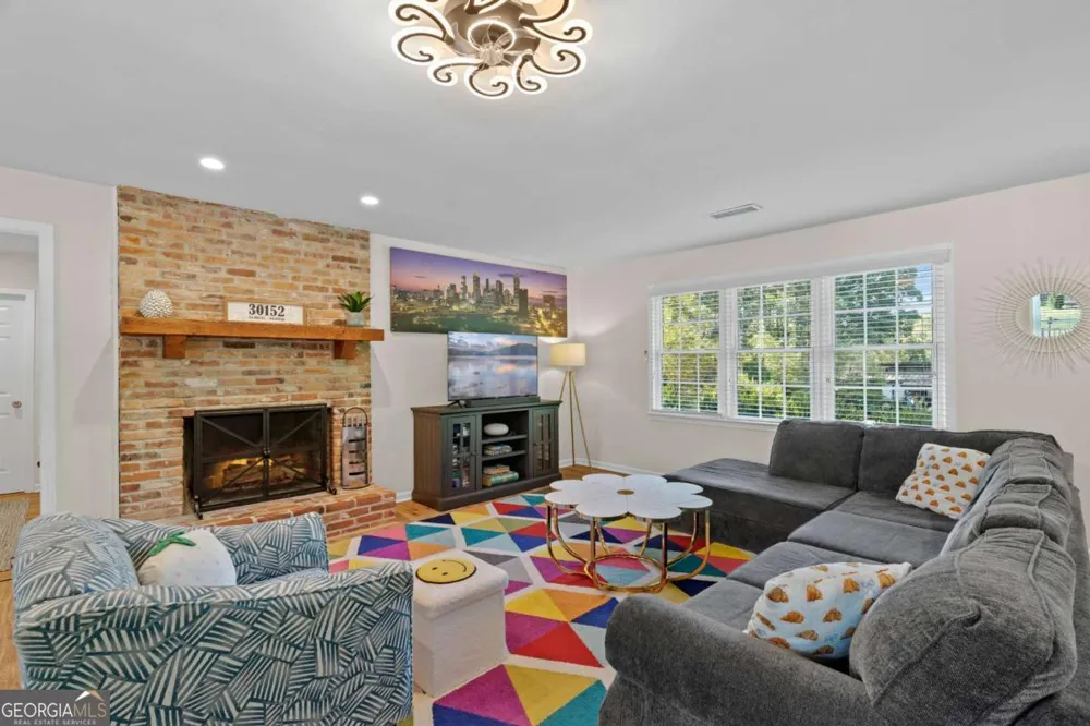 2292 Twiggs CV NW Kennesaw, GA 30152