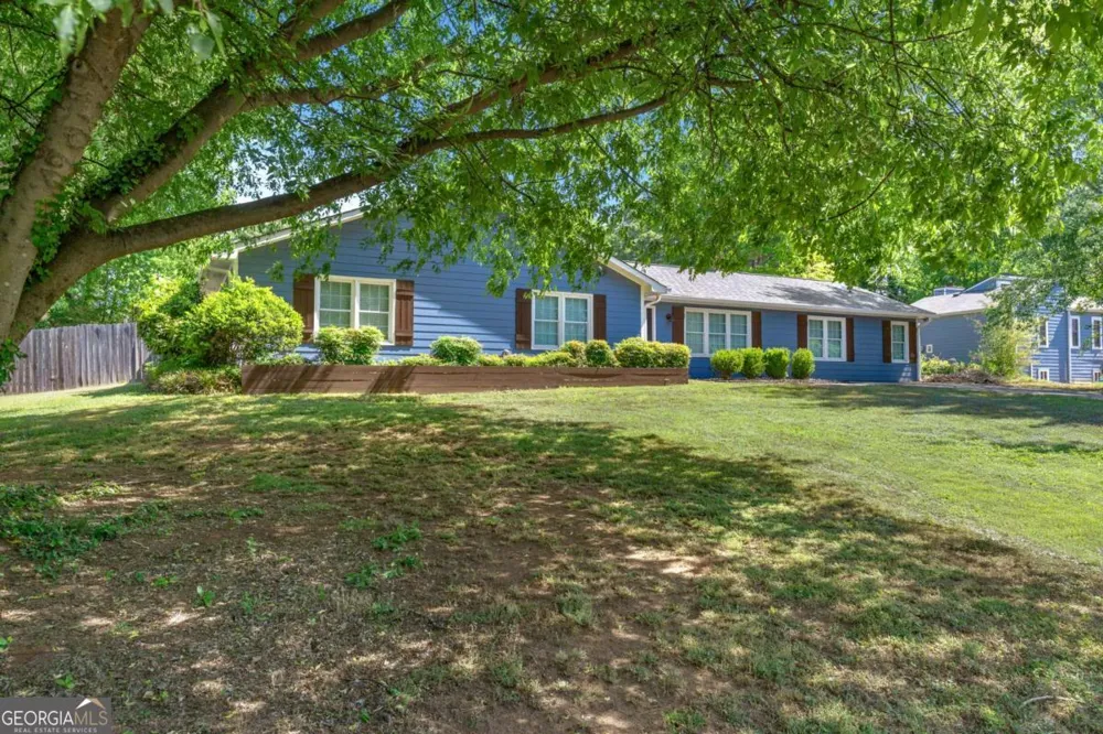 2292 Twiggs CV NW Kennesaw, GA 30152