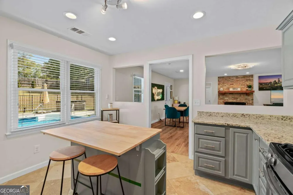 2292 Twiggs CV NW Kennesaw, GA 30152