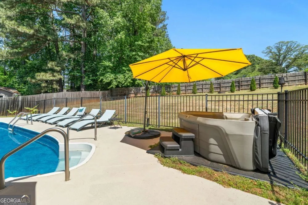 2292 Twiggs CV NW Kennesaw, GA 30152