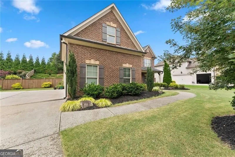 6910 Concord Brook LN Cumming, GA 30028