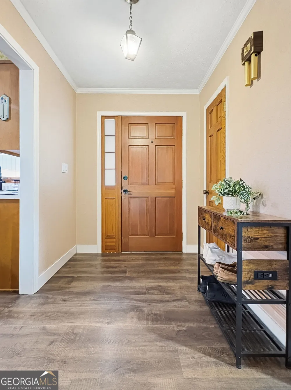 330 Sharon DR Fayetteville, GA 30214