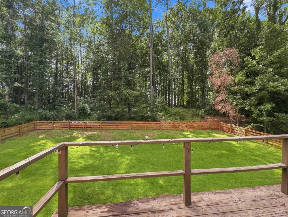 330 Sharon DR Fayetteville, GA 30214