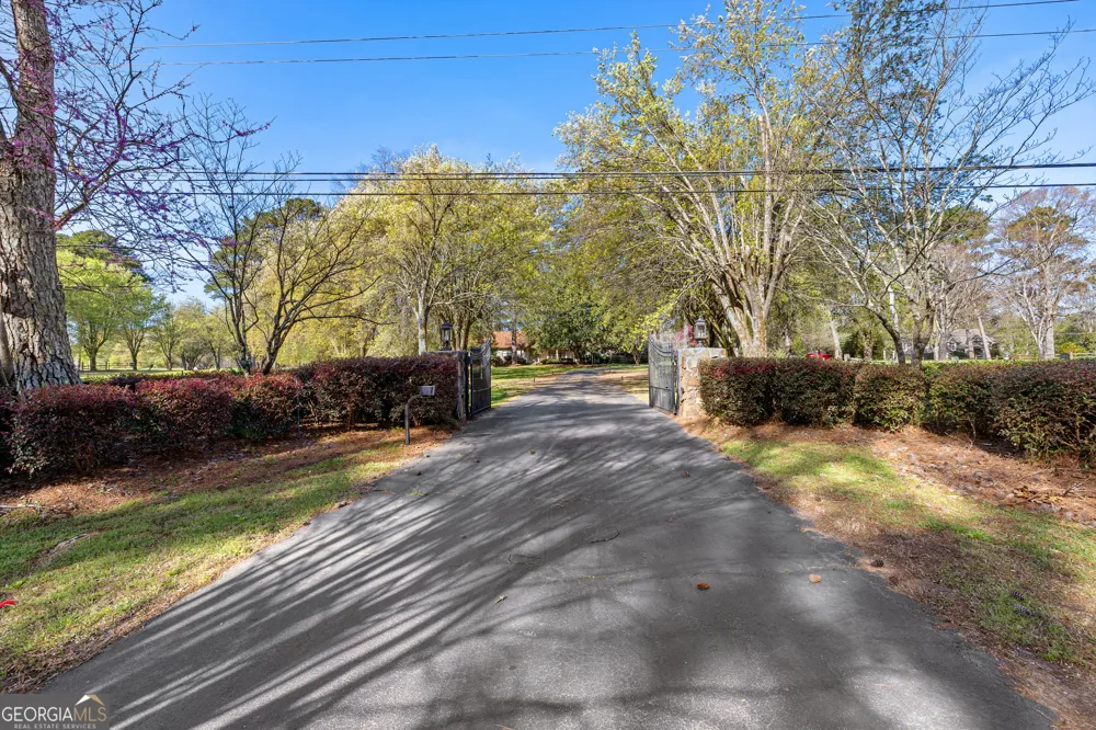 1107 Highway 92 S Fayetteville, GA 30215