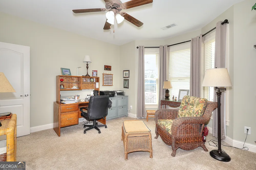 125 Hawthorn WAY Hoschton, GA 30548