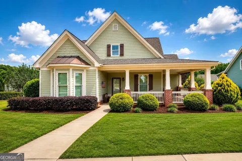125 Hawthorn WAY
