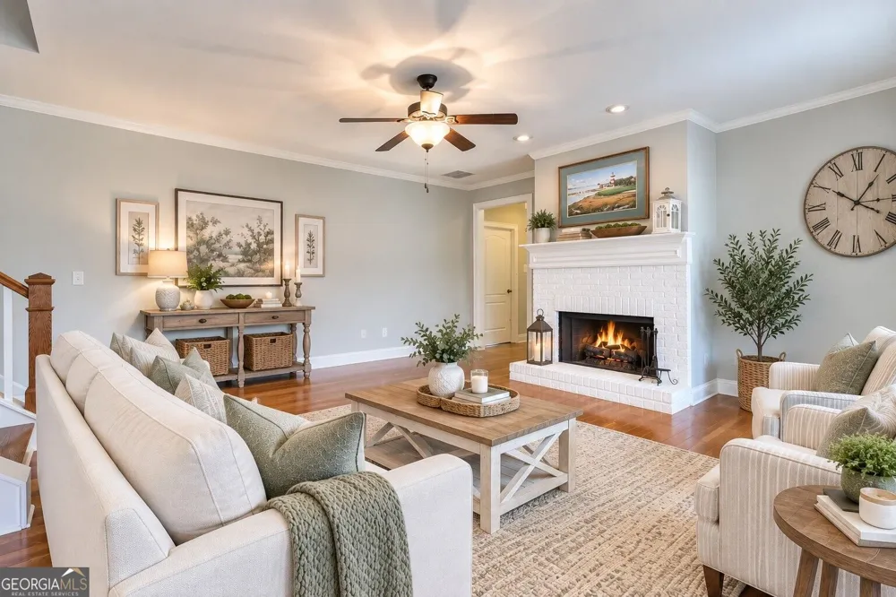 125 Hawthorn WAY Hoschton, GA 30548