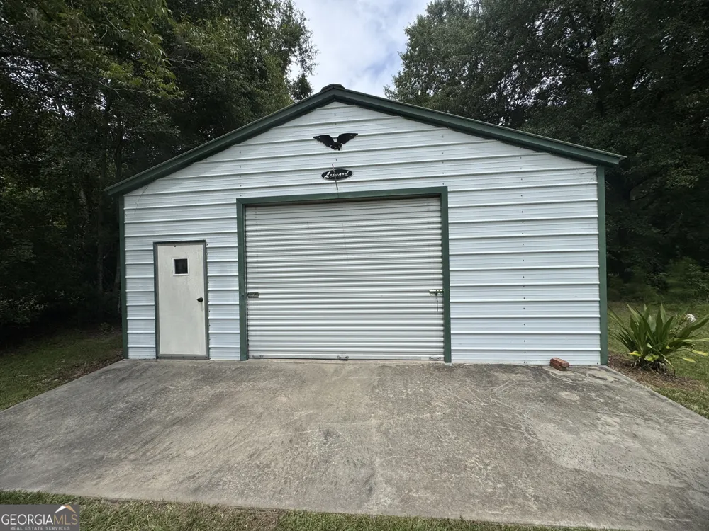 7201 Bowen RD Twin City, GA 30471