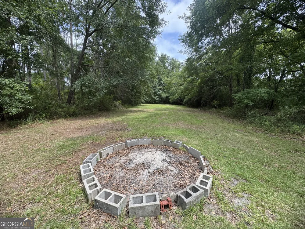 7201 Bowen RD Twin City, GA 30471