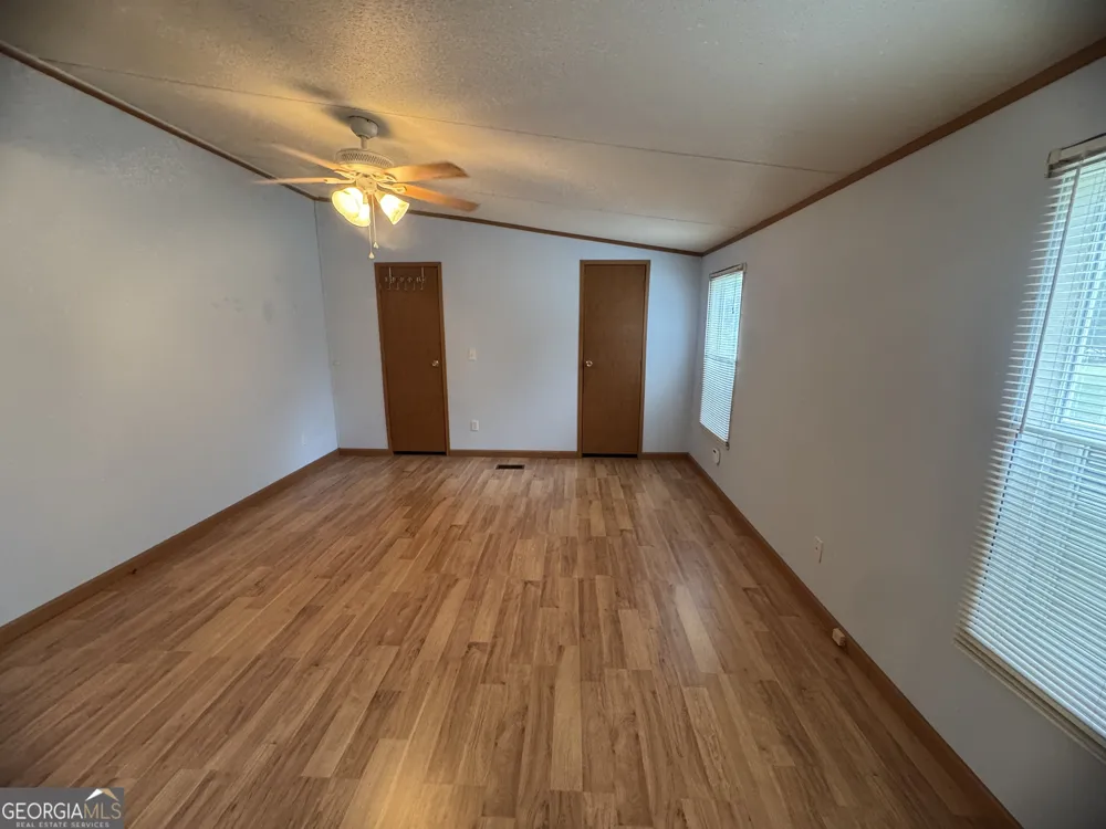 7201 Bowen RD Twin City, GA 30471