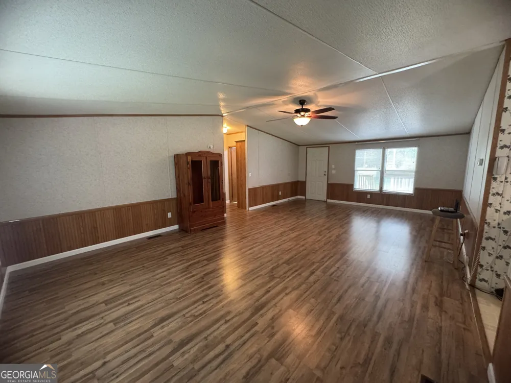 7201 Bowen RD Twin City, GA 30471