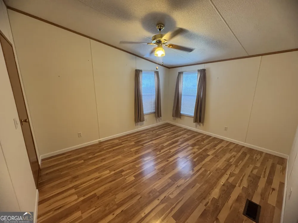 7201 Bowen RD Twin City, GA 30471