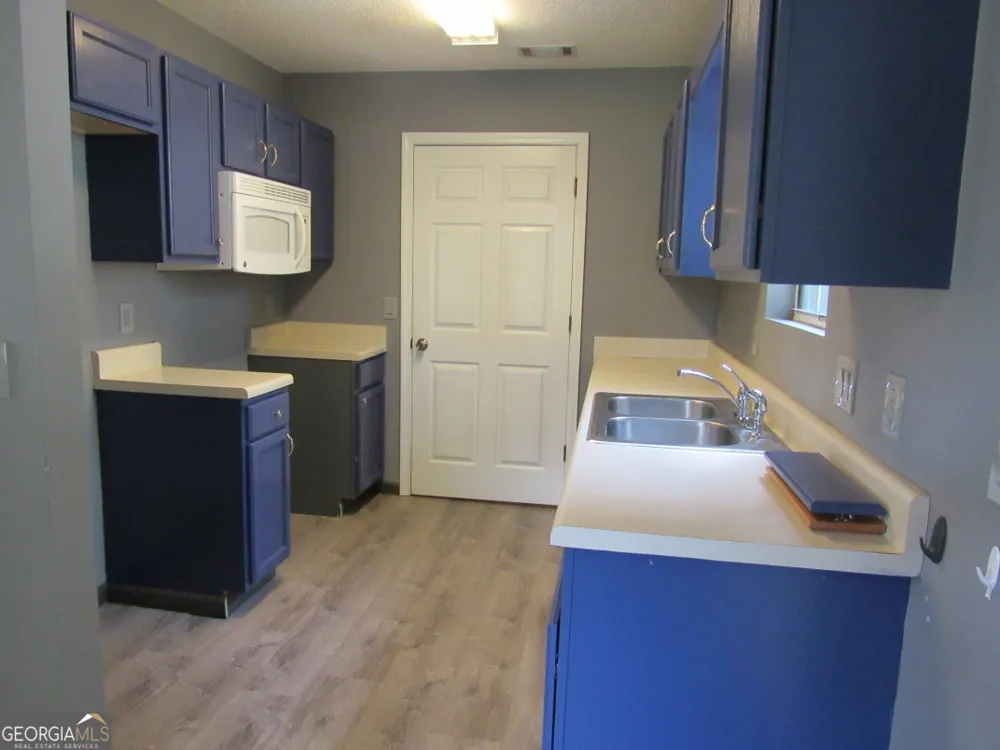 121 Westside Chase SW Cartersville, GA 30120