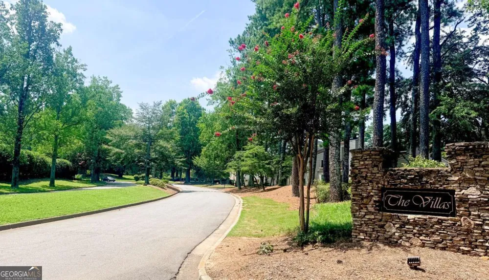 708 Serramonte DR Marietta, GA 30068
