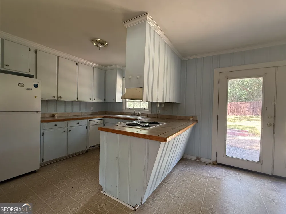 721 Central RD Thomson, GA 30824