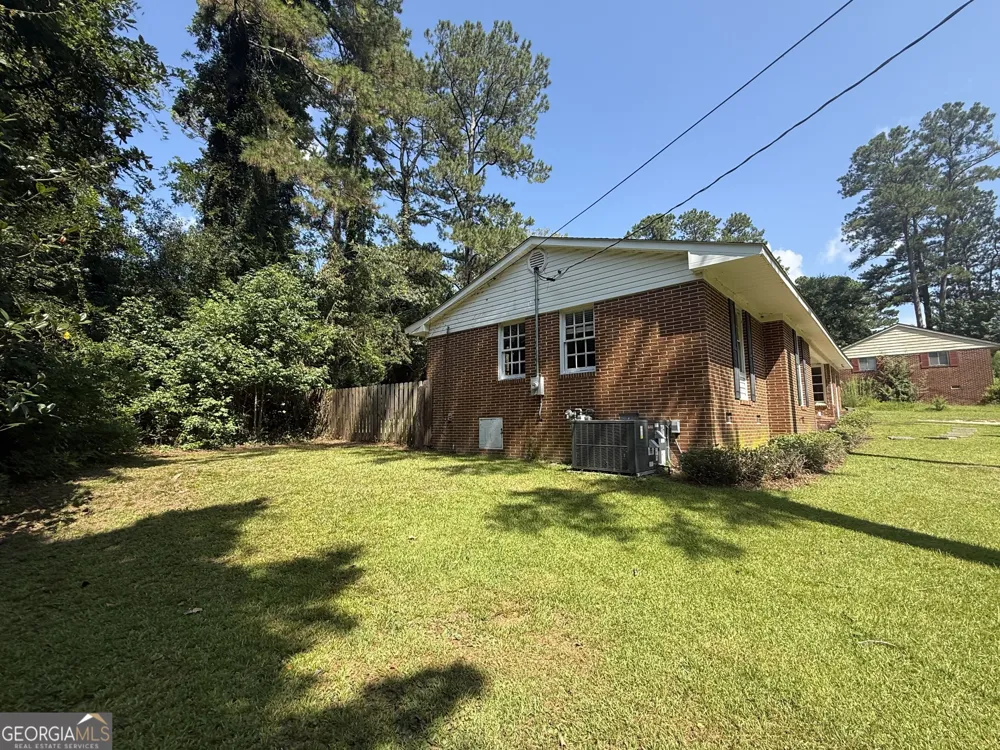 721 Central RD Thomson, GA 30824