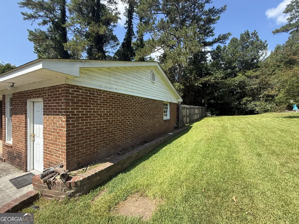 721 Central RD Thomson, GA 30824